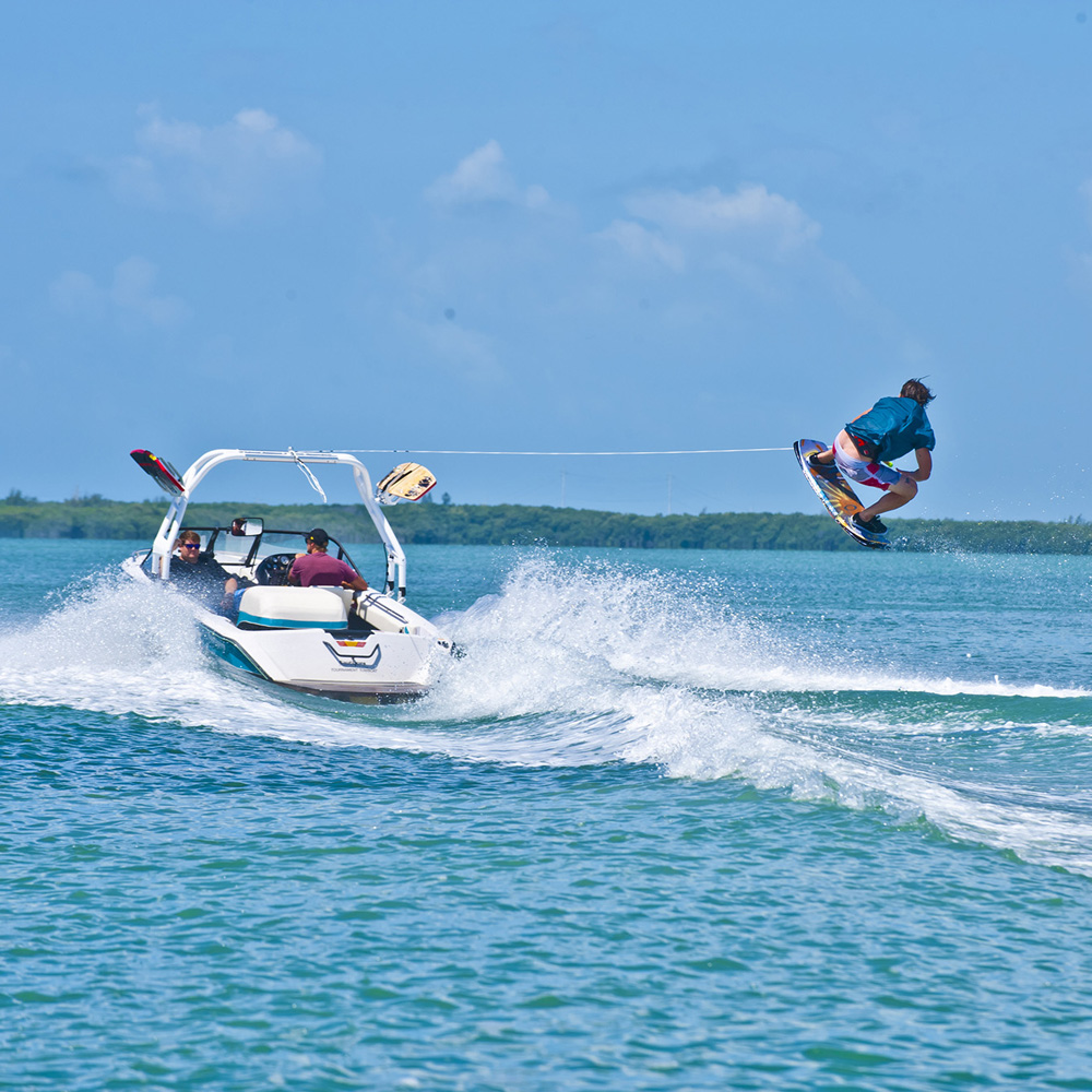 Roswell Aviator pro tour de wakeboard blanche 7